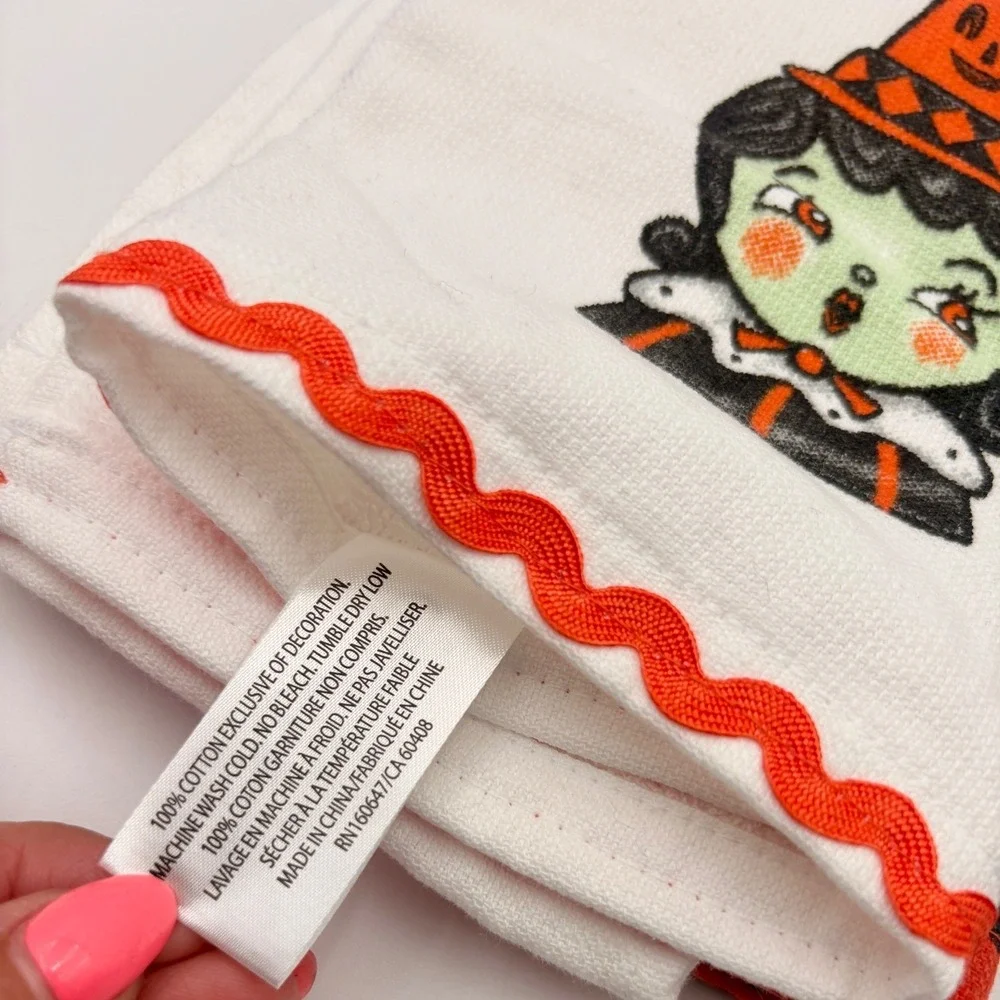 Johanna‎ Parker Carnival Cottage Halloween Witch Kitchen Towel Set of 2 Magenta